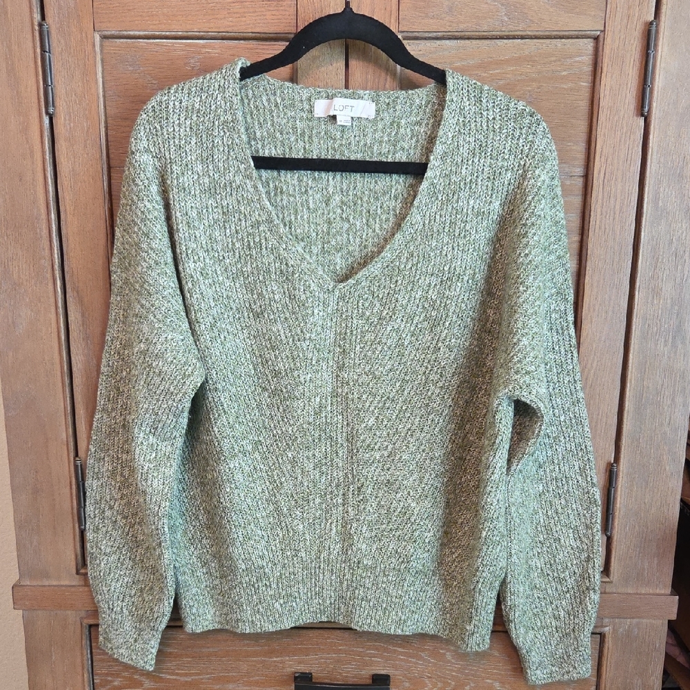 Loft Marled Green V-Neck Knit Sweater Size M